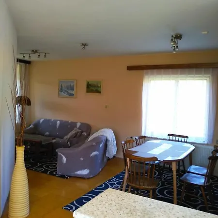 Nyaraló Chata Zelezna 83 *